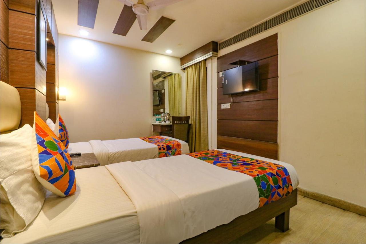 Fabhotel Admire Suites Yeni Delhi Dış mekan fotoğraf