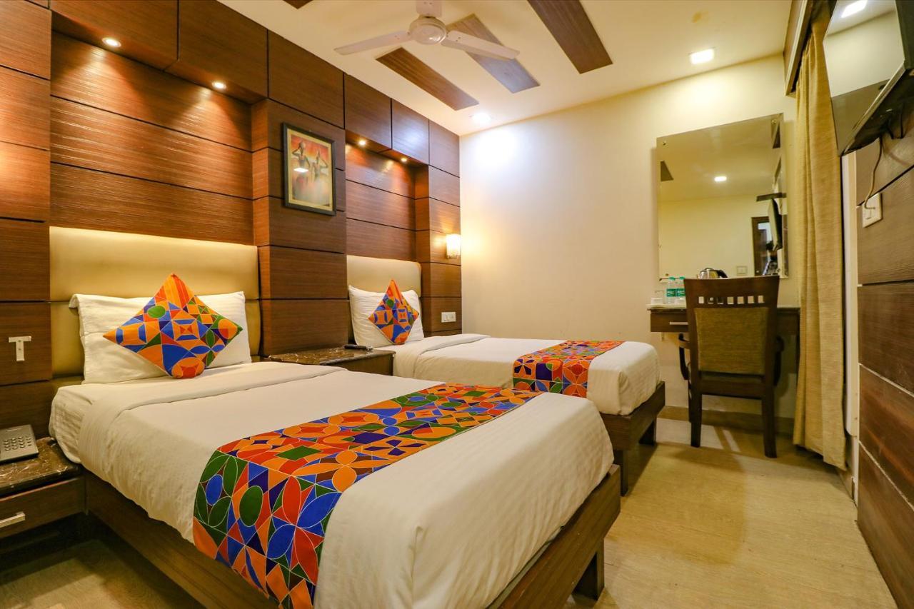 Fabhotel Admire Suites Yeni Delhi Dış mekan fotoğraf