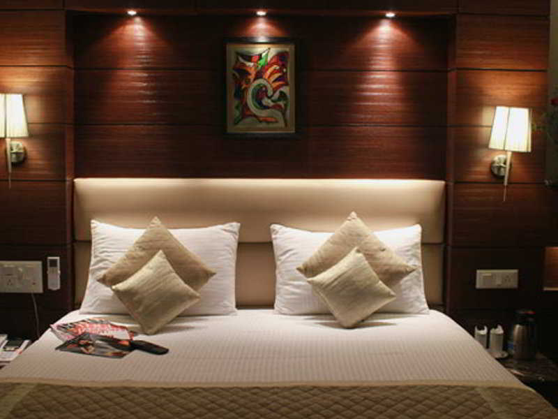 Fabhotel Admire Suites Yeni Delhi Dış mekan fotoğraf