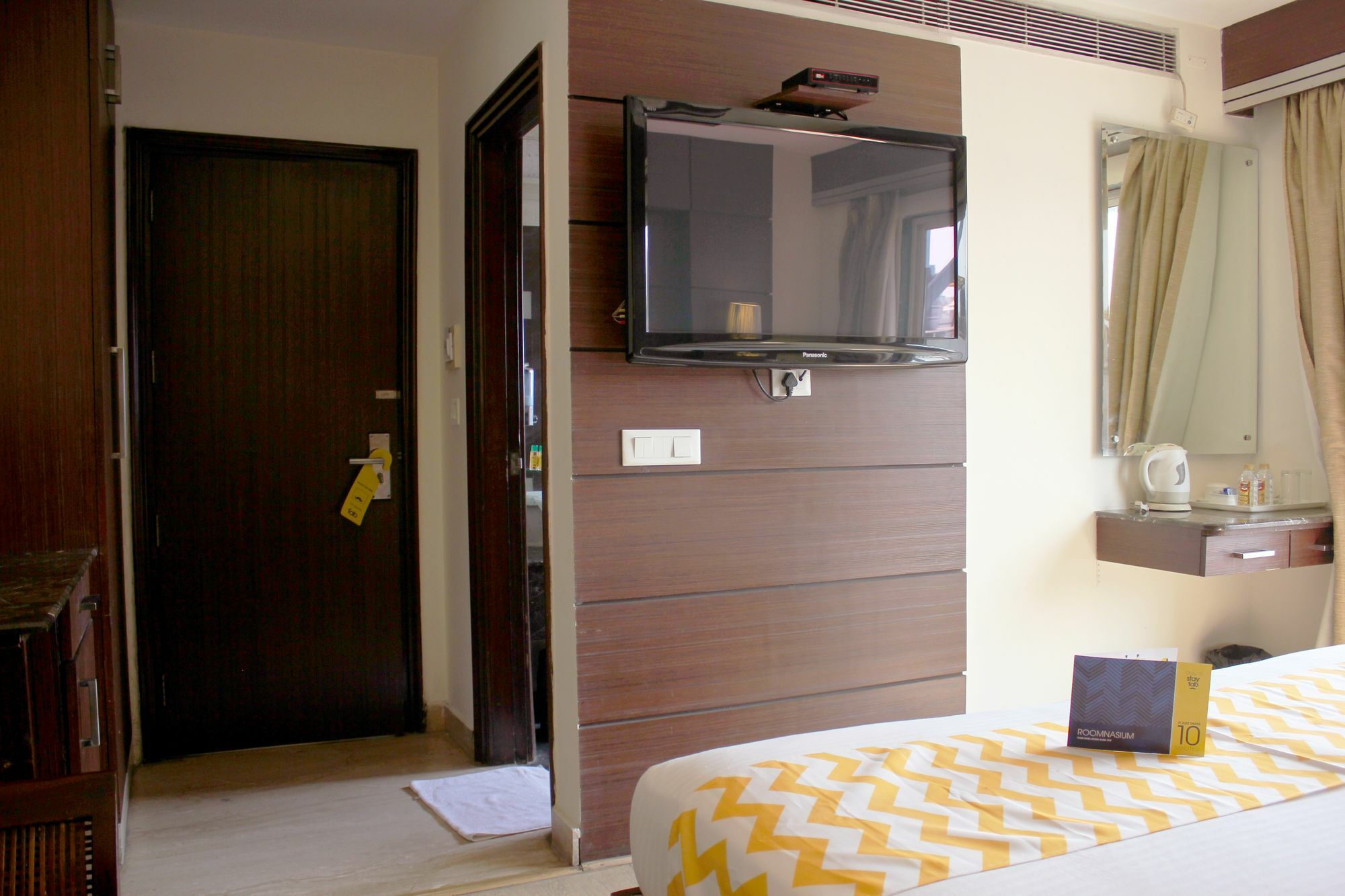 Fabhotel Admire Suites Yeni Delhi Dış mekan fotoğraf