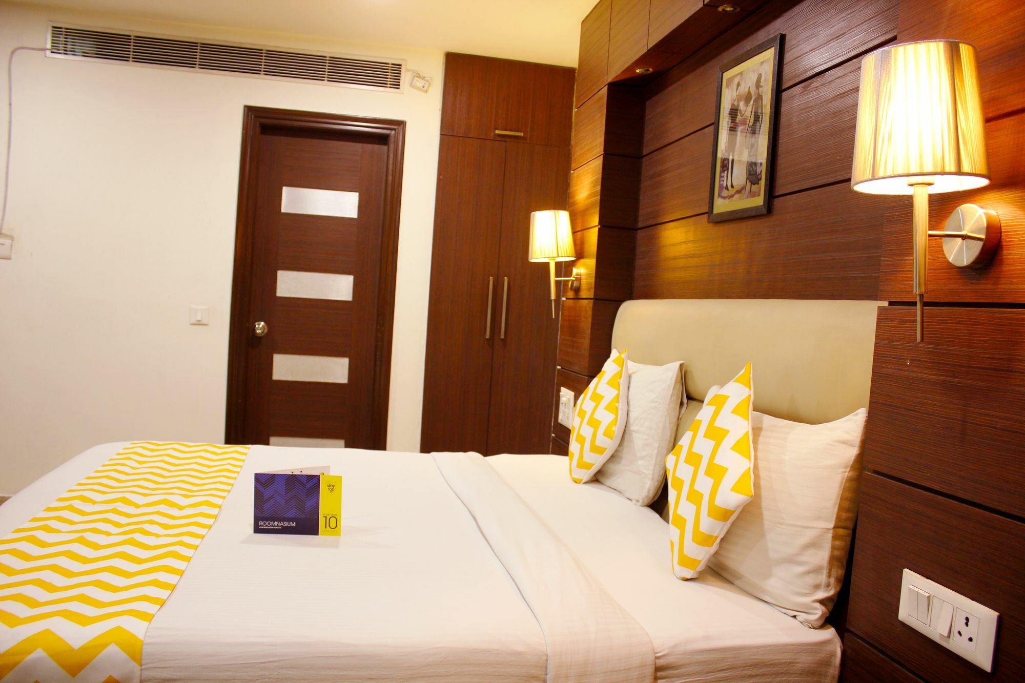 Fabhotel Admire Suites Yeni Delhi Dış mekan fotoğraf